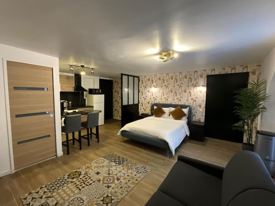 Ks Paris Studio Appart Near Station Gare Du Nord And Gare De L Est ภายนอก รูปภาพ